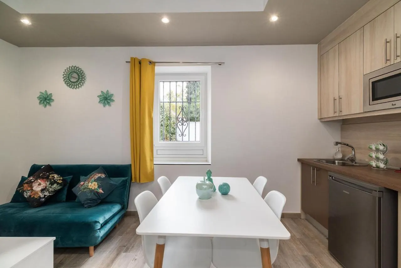 Moderno Apartamento En Centro De Granada