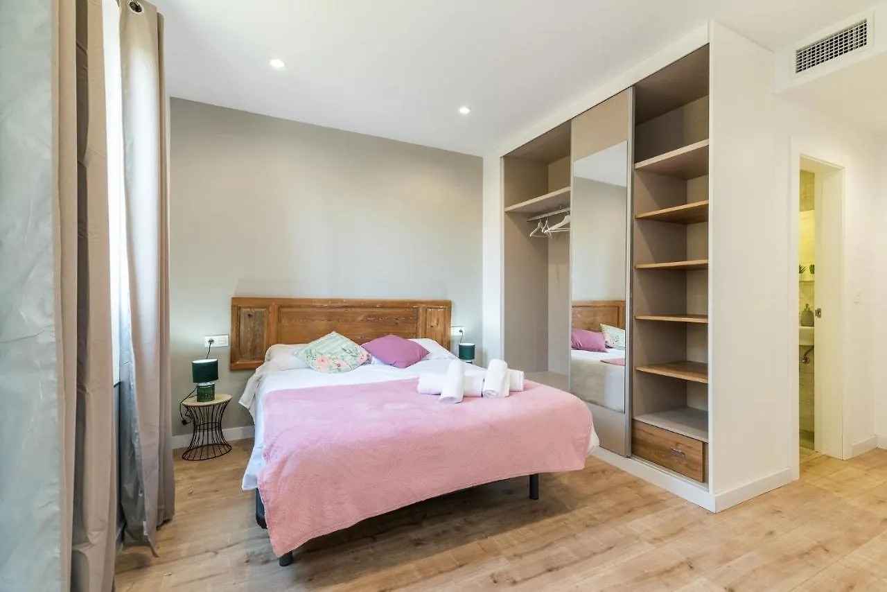 Moderno Apartamento En Centro De Granada Spain